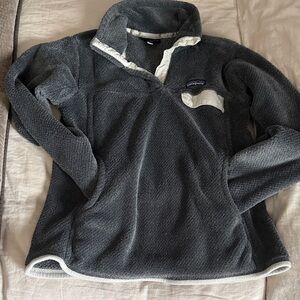 Patagonia Charcoal and White Fleece Jacket